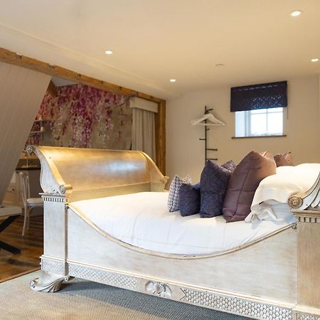 Апартаменты Gileston Manor-Self Catering Saint Athans Экстерьер фото
