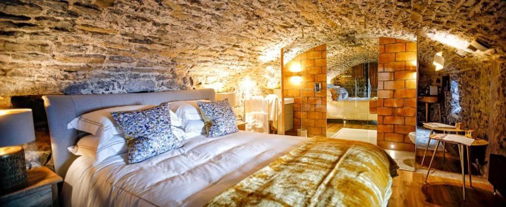 Апартаменты Gileston Manor-Self Catering Saint Athans Экстерьер фото