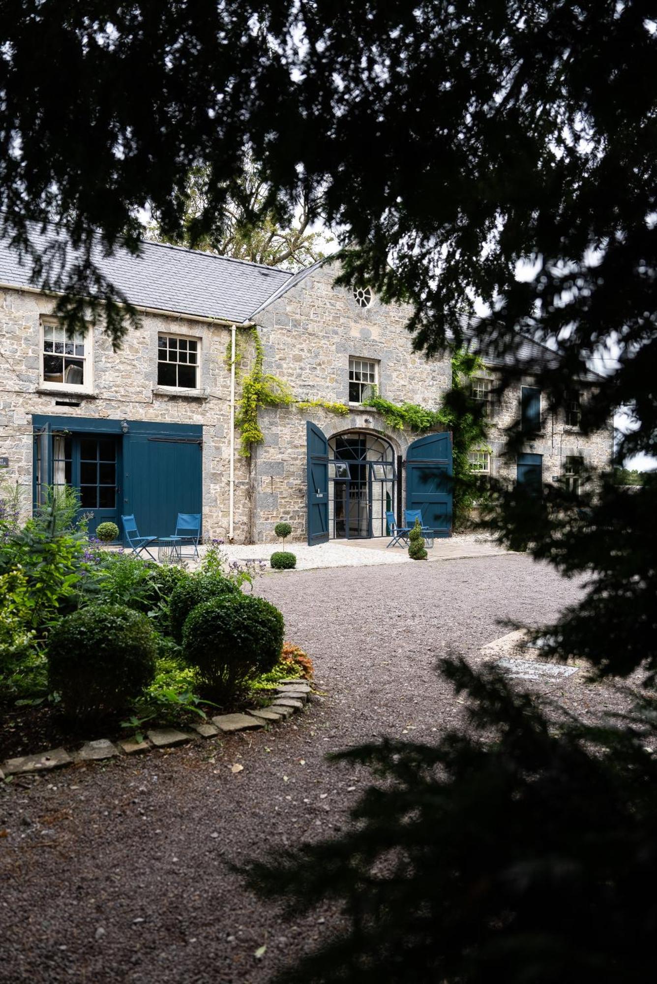 Апартаменты Gileston Manor-Self Catering Saint Athans Экстерьер фото