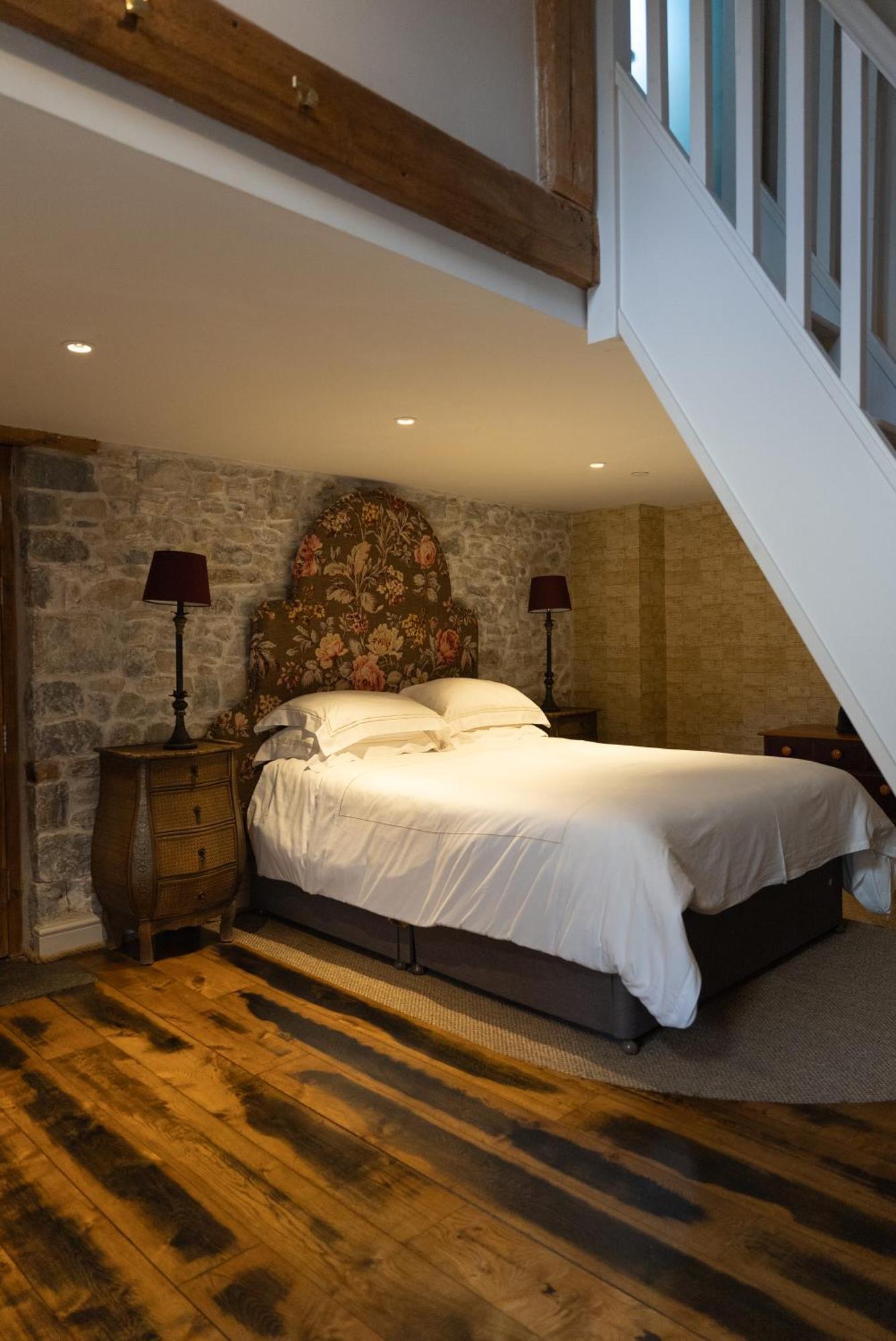 Апартаменты Gileston Manor-Self Catering Saint Athans Экстерьер фото