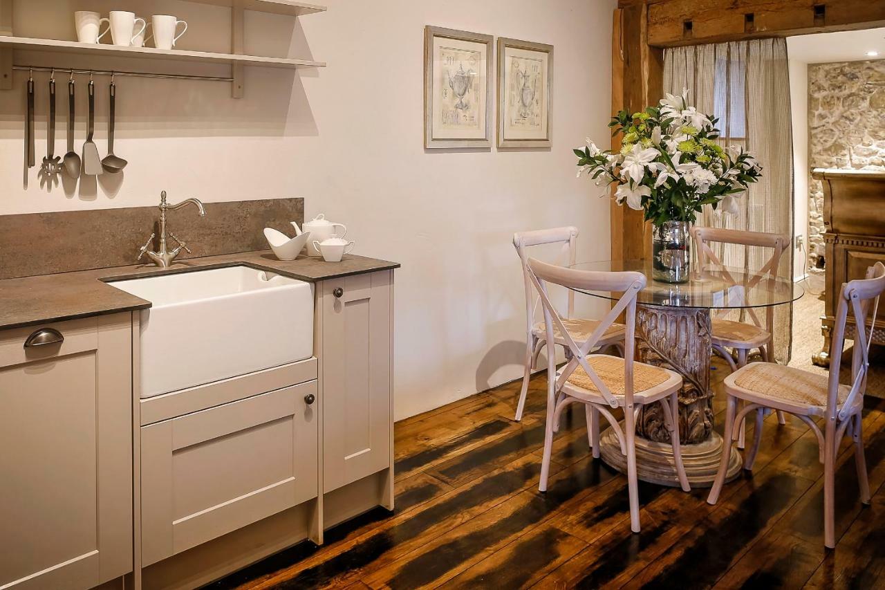 Апартаменты Gileston Manor-Self Catering Saint Athans Экстерьер фото